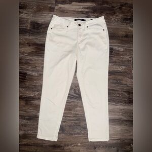 Max Jeans Women's White Skinny Copped Capri Jeans Size 10